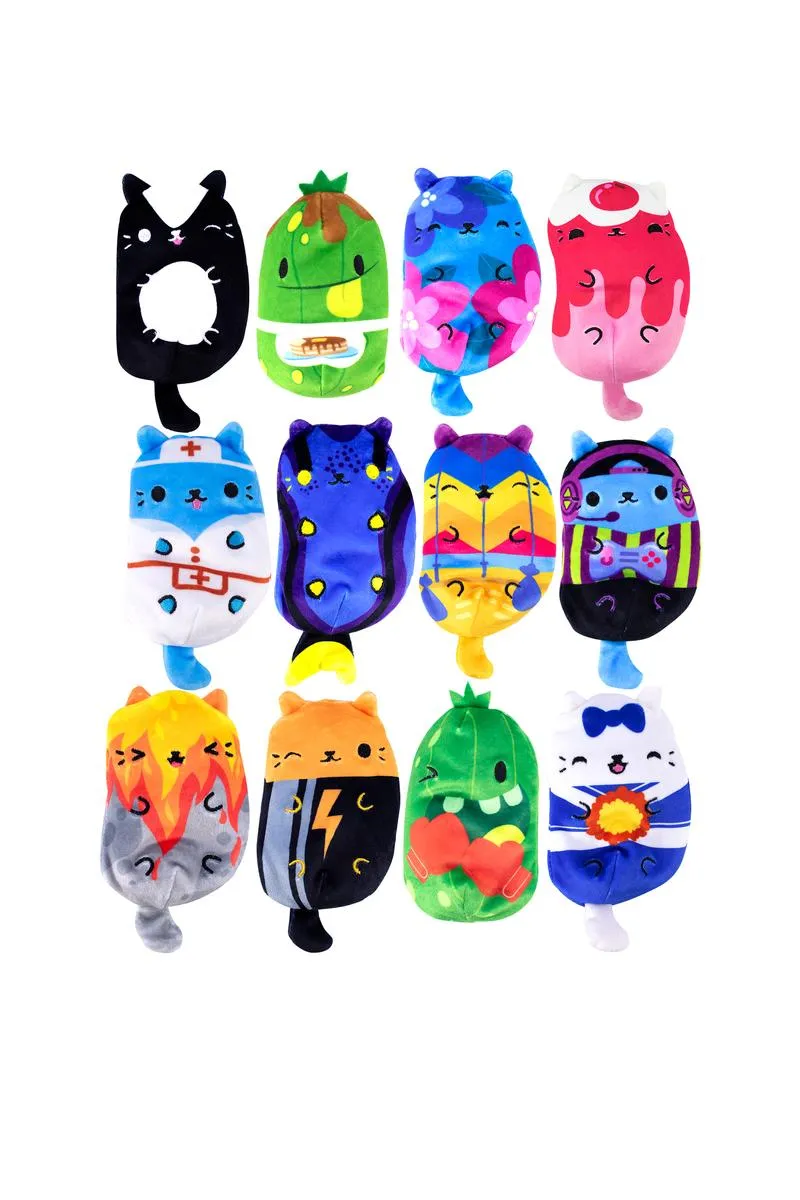 Cats Vs Pickles 4" Plush Blind Bag