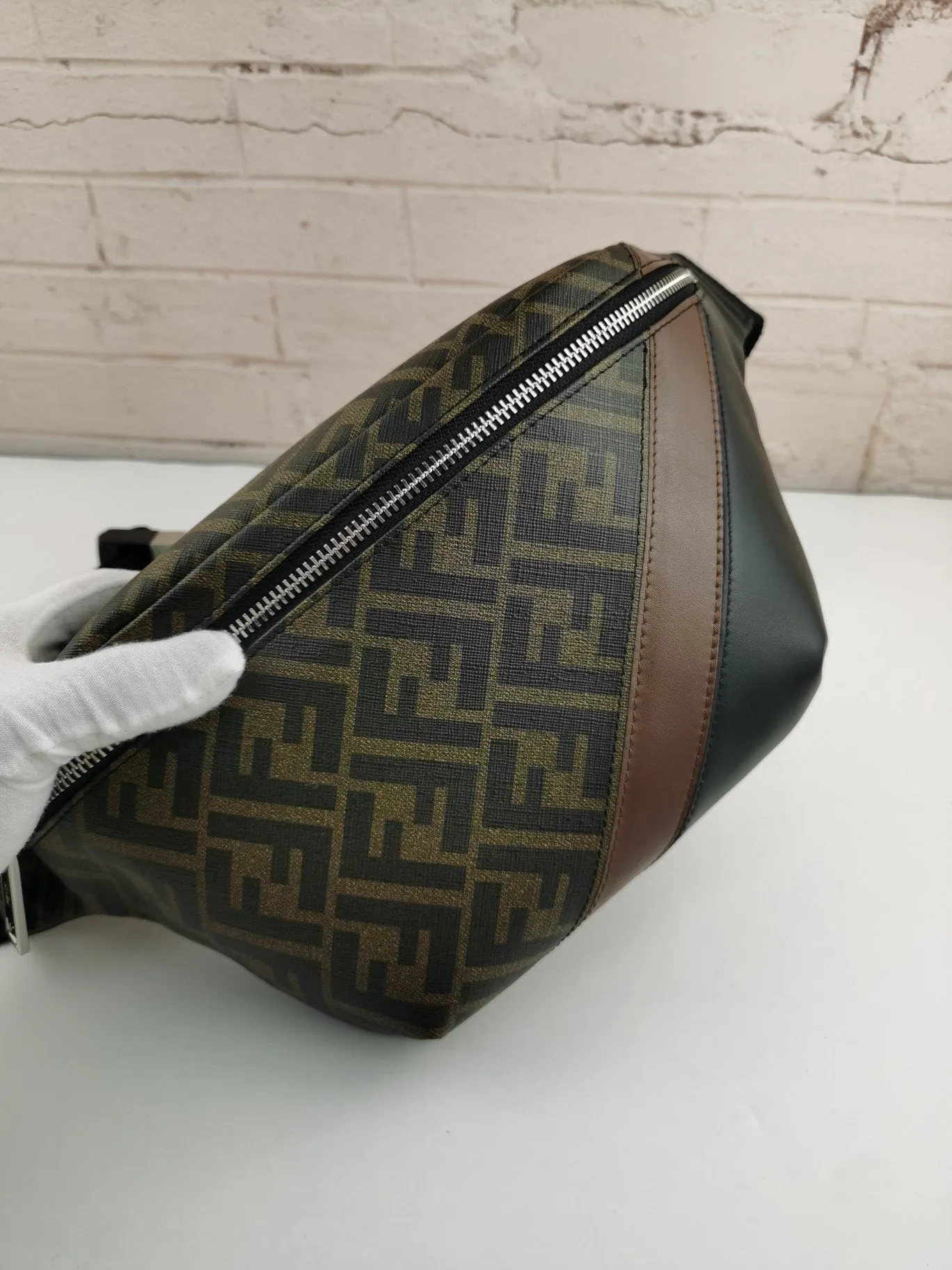EN   Designer bags by Fendi 170