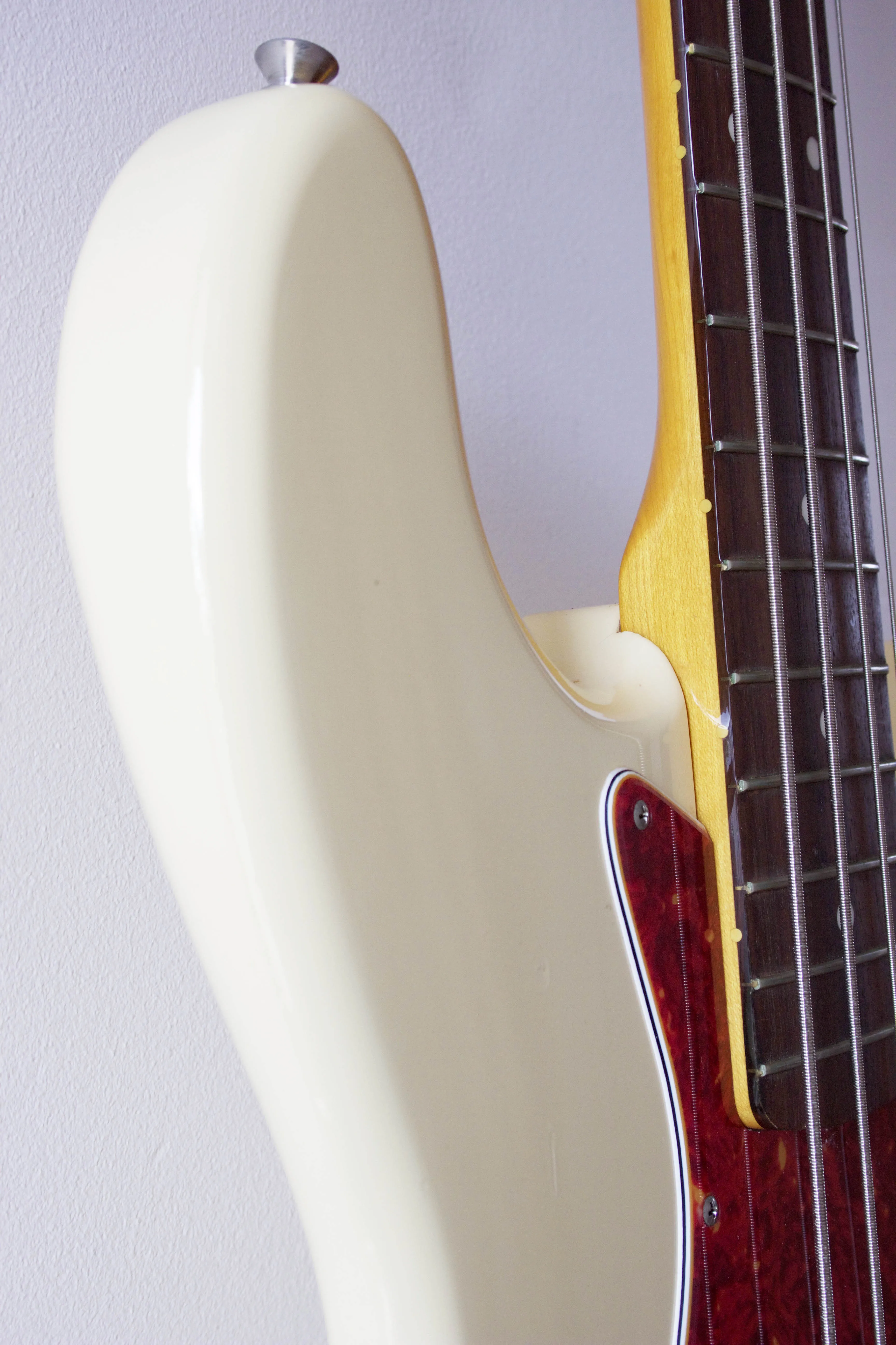 Fender Jazz Bass '62 Reissue Vintage White 1999-02