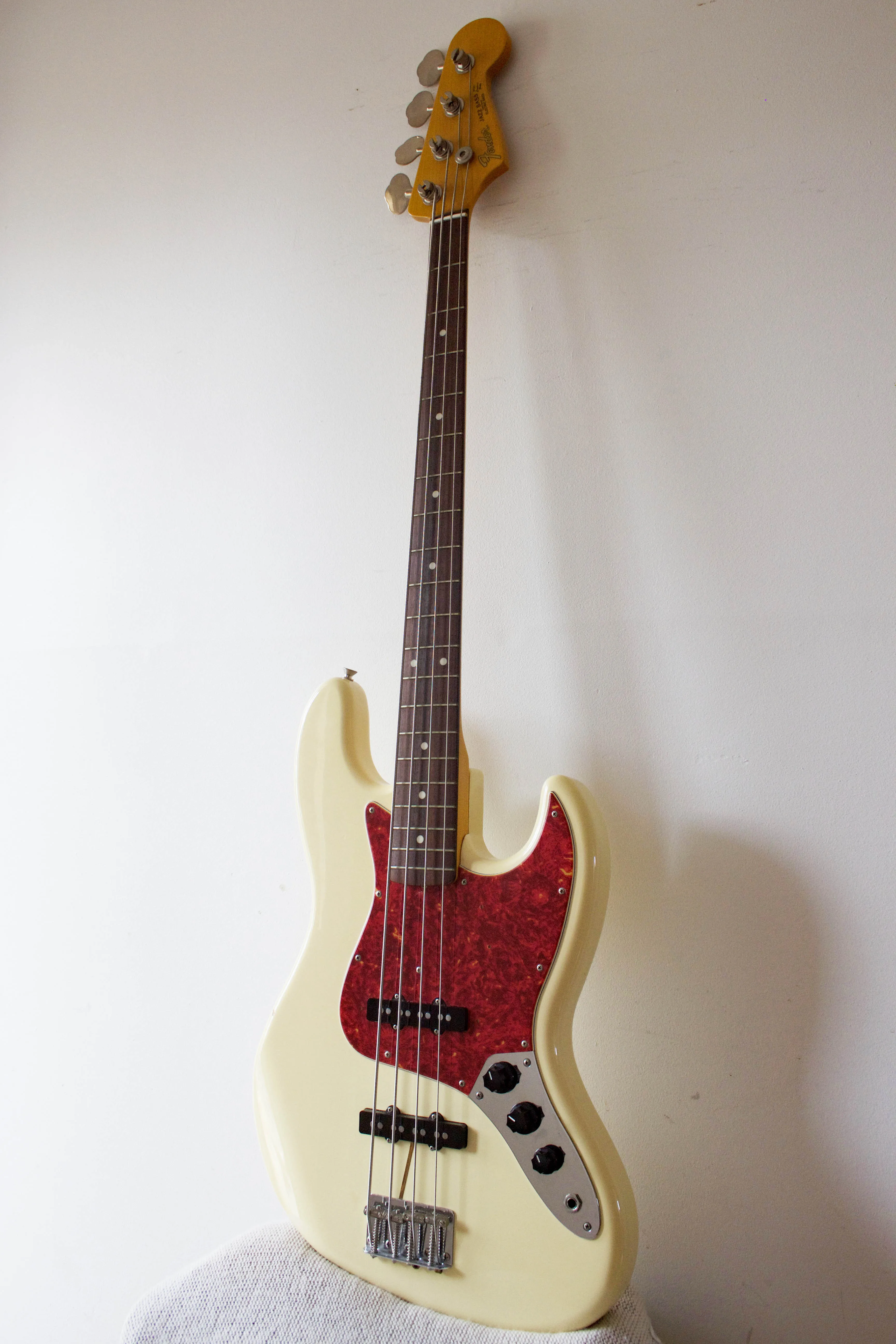 Fender Jazz Bass '62 Reissue Vintage White 1999-02
