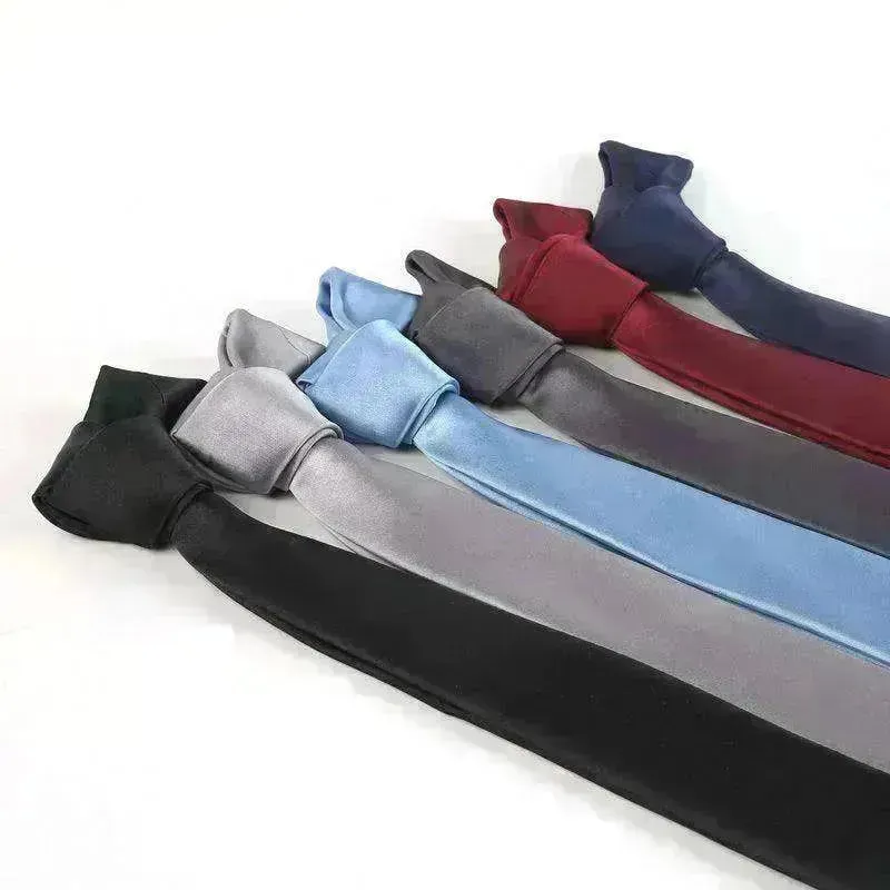 High-quality tie