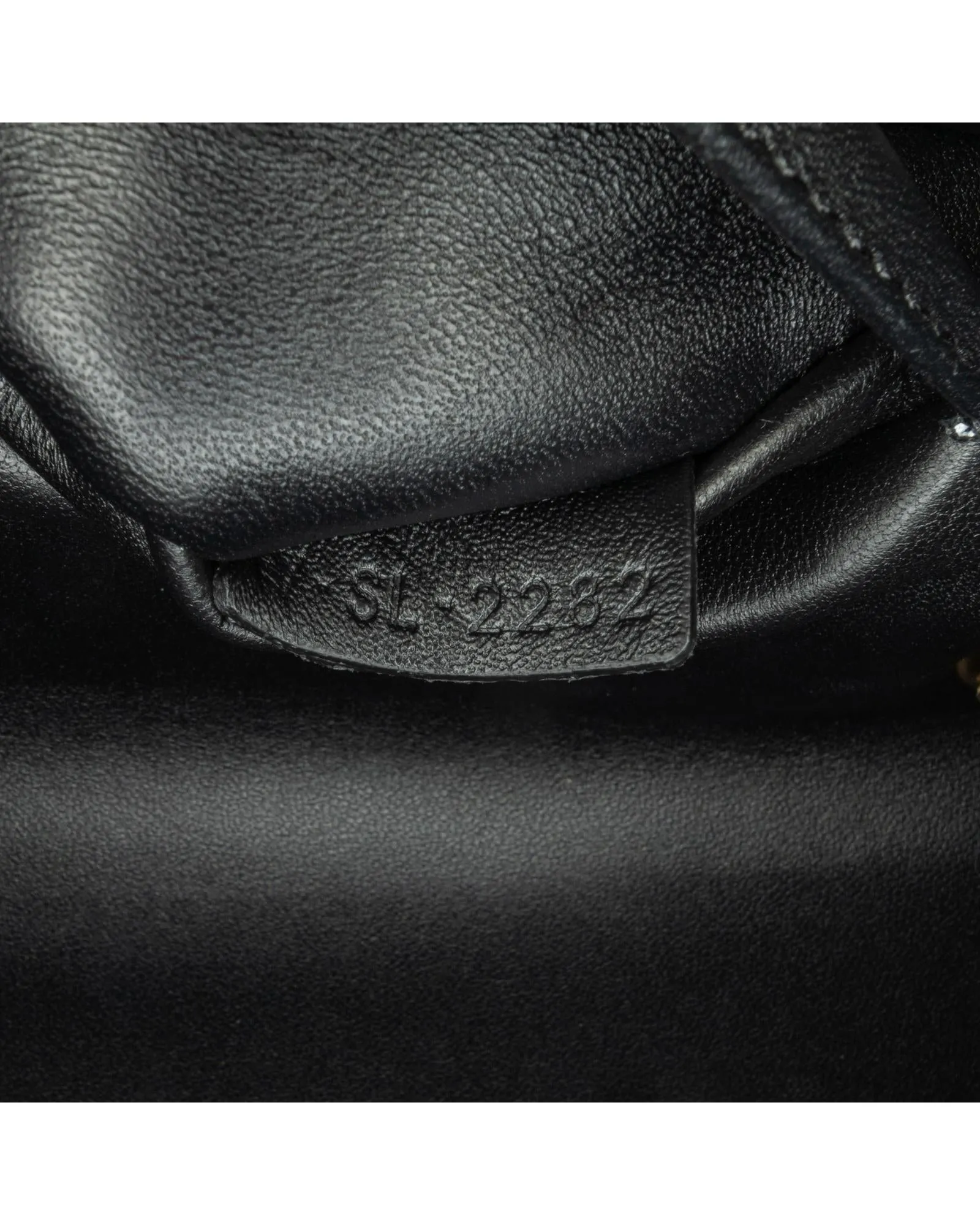 Monochrome Leather Shoulder Bag with Gold-Tone Hardware and Chain Strap