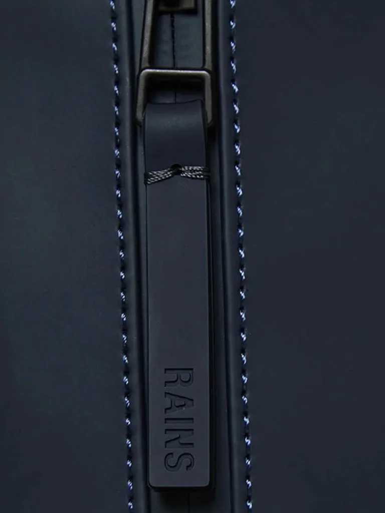 Rains Small Wash Bag in Navy