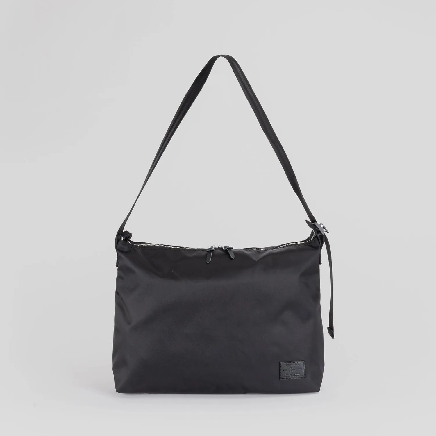 Staple Easy Shoulder Black