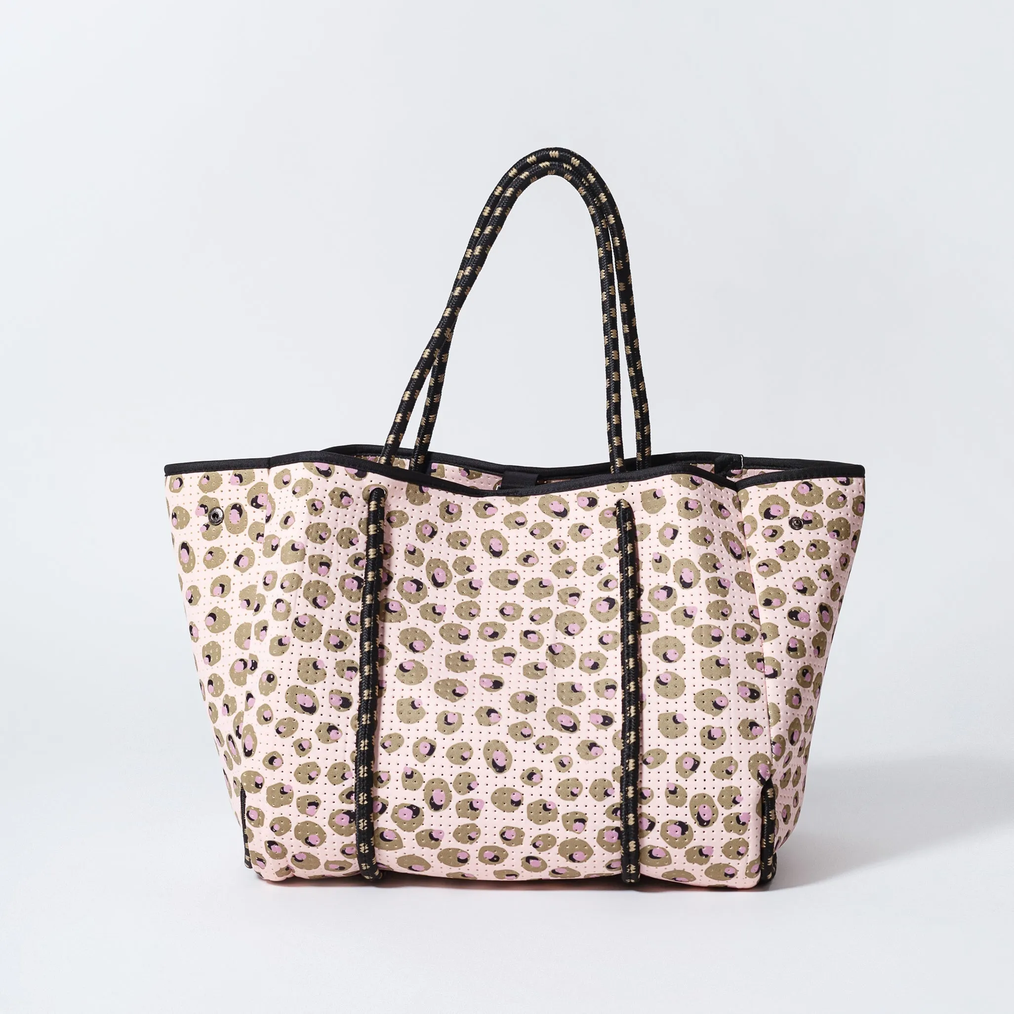 WILD OLIVE SET - EVERYDAY TOTE AND POUCH